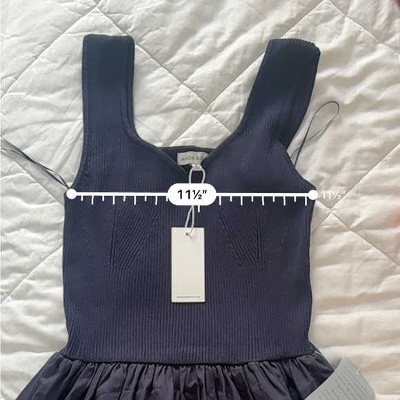 NWT MOON RIVER Sweater Top Eyelet Detail Midi Dress NAVY medium - Picture 14 of 15
